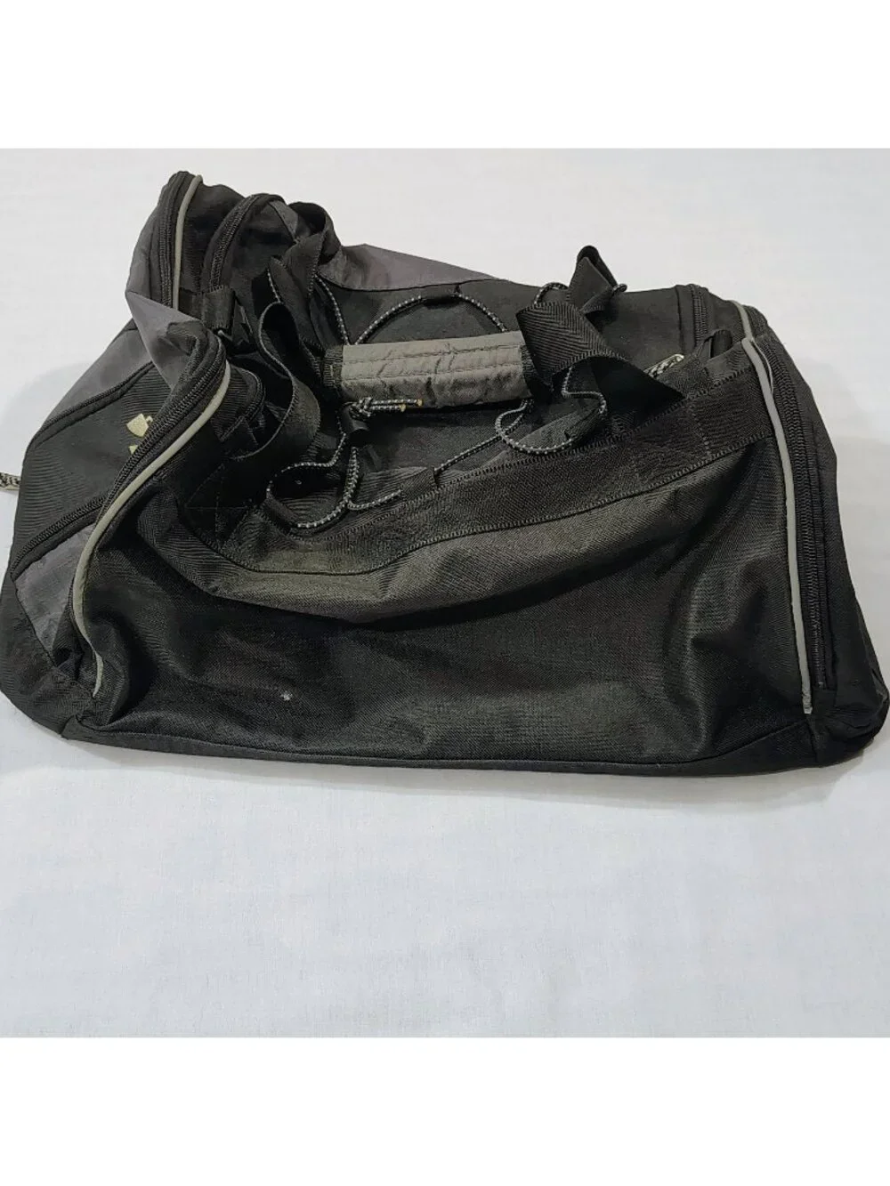 Protege Sport Black Gray Duffel Bag 20x11 Multiple Compartments Reinforced Base